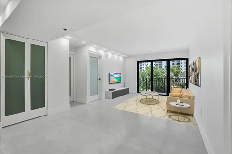 1201 S Ocean Drive Hollywood FL 33019