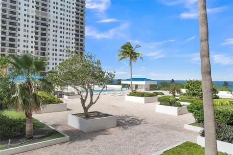 1201 S Ocean Drive Hollywood FL 33019