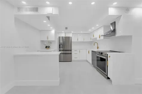 1201 S Ocean Drive Hollywood FL 33019