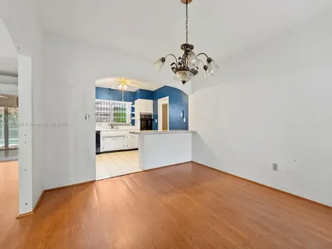 12480 Keystone Island Drive North Miami FL 33181