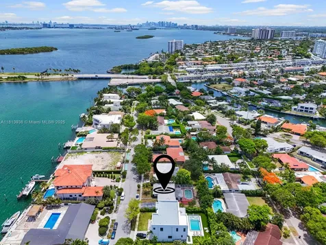 12480 Keystone Island Drive North Miami FL 33181
