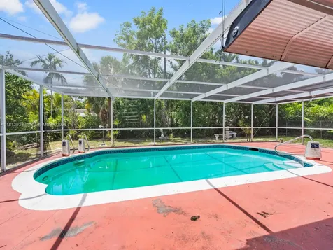 12480 Keystone Island Drive North Miami FL 33181