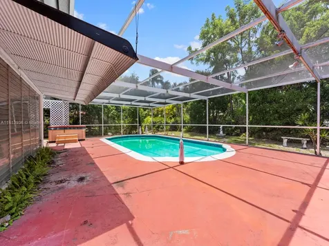 12480 Keystone Island Drive North Miami FL 33181