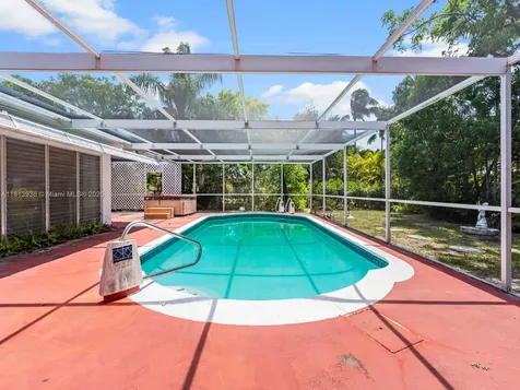 12480 Keystone Island Drive North Miami FL 33181
