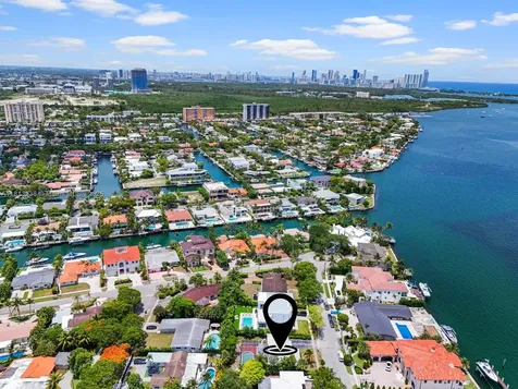 12480 Keystone Island Drive North Miami FL 33181