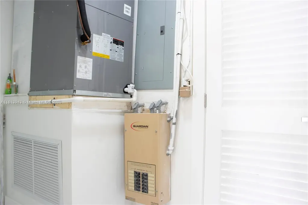 668 Lindell Boulevard Delray Beach FL 33444