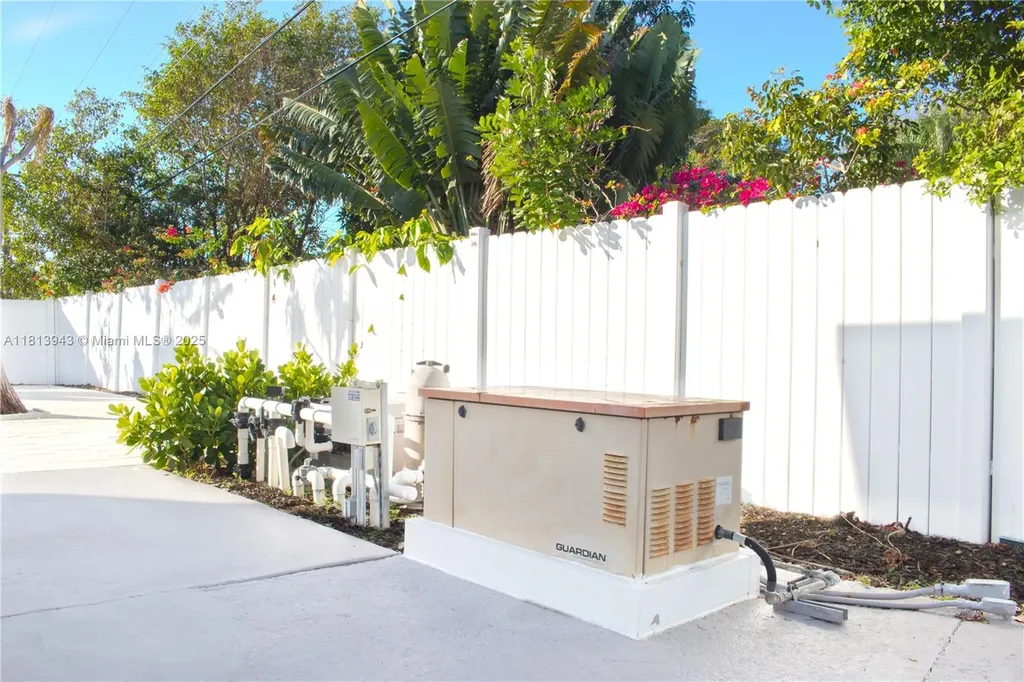 668 Lindell Boulevard Delray Beach FL 33444