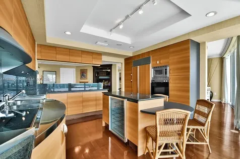 19955 NE 38th Court Aventura FL 33180