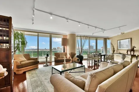 19955 NE 38th Court Aventura FL 33180