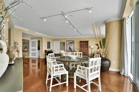 19955 NE 38th Court Aventura FL 33180