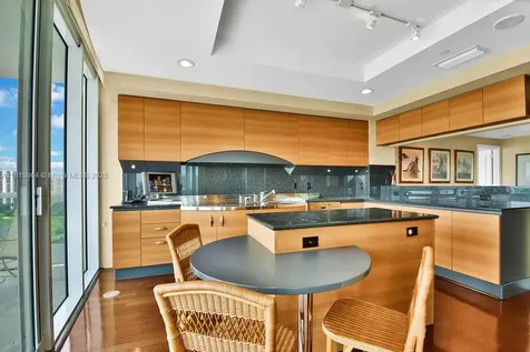 19955 NE 38th Court Aventura FL 33180