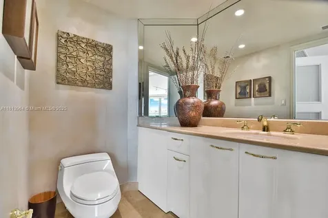 19955 NE 38th Court Aventura FL 33180