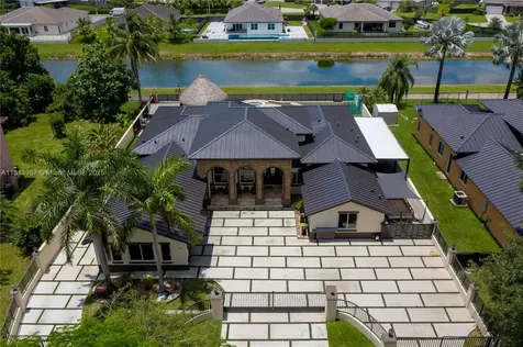 19686 SW 130th Avenue Road Miami FL 33177