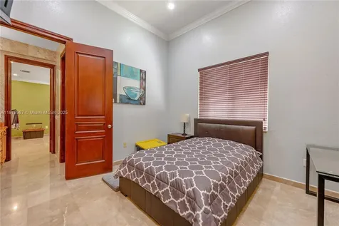 19686 SW 130th Avenue Road Miami FL 33177