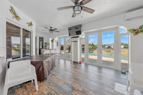 19686 SW 130th Avenue Road Miami FL 33177