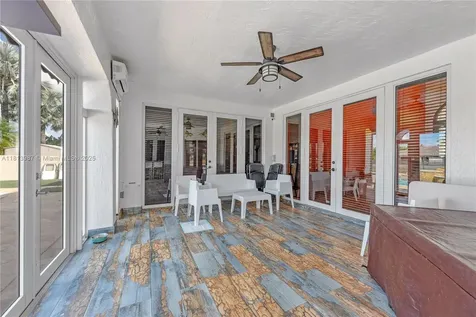 19686 SW 130th Avenue Road Miami FL 33177