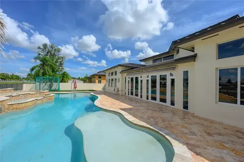 19686 SW 130th Avenue Road Miami FL 33177