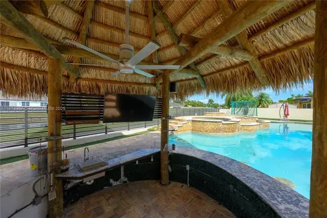 19686 SW 130th Avenue Road Miami FL 33177