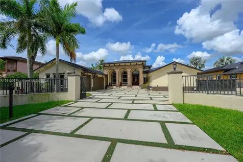 19686 SW 130th Avenue Road Miami FL 33177