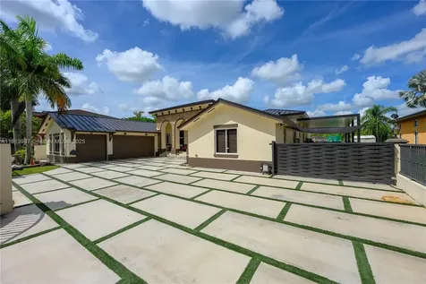 19686 SW 130th Avenue Road Miami FL 33177