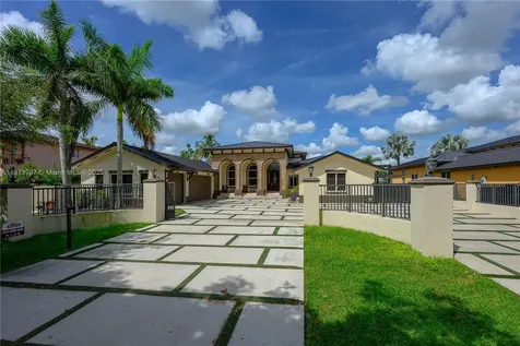19686 SW 130th Avenue Road Miami FL 33177
