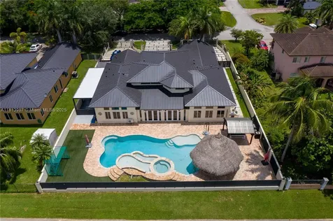 19686 SW 130th Avenue Road Miami FL 33177