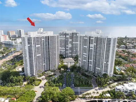 21205 Yacht Club Drive Aventura FL 33180