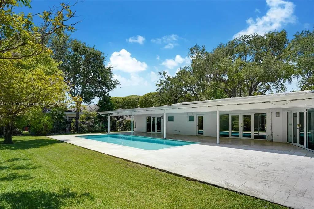 12305 SW 73rd Avenue Pinecrest FL 33156