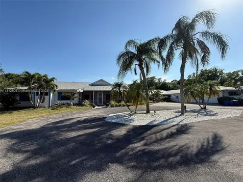 5584 SW Quail Hollow Street Palm City FL 34990