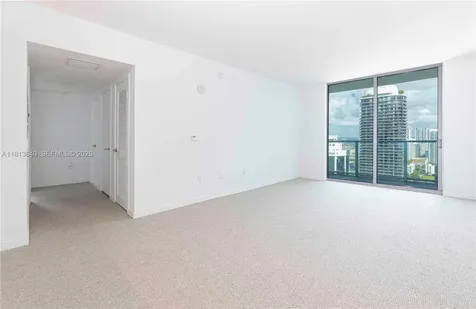 1100 S Miami Avenue Miami FL 33130