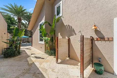 105 Rainbow Fish Circle Jupiter FL 33477