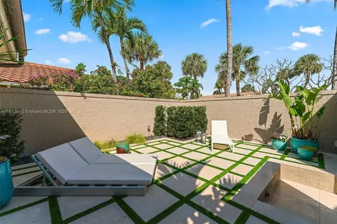 105 Rainbow Fish Circle Jupiter FL 33477