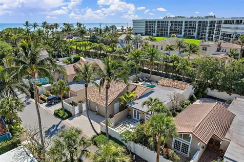 105 Rainbow Fish Circle Jupiter FL 33477