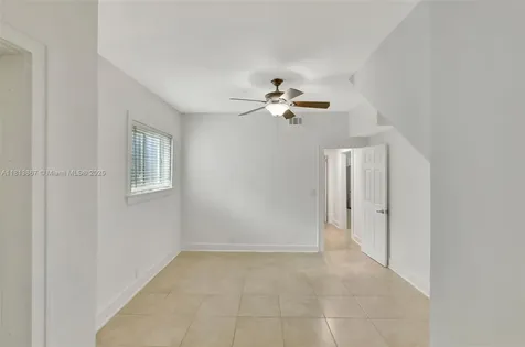 276 NE 90th Street El Portal FL 33138