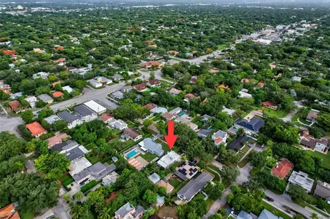 276 NE 90th Street El Portal FL 33138
