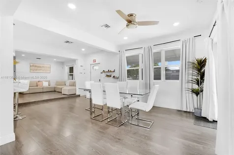 1013 S 24th Avenue Hollywood FL 33020