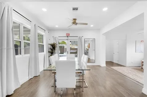 1013 S 24th Avenue Hollywood FL 33020