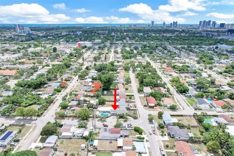 1013 S 24th Avenue Hollywood FL 33020