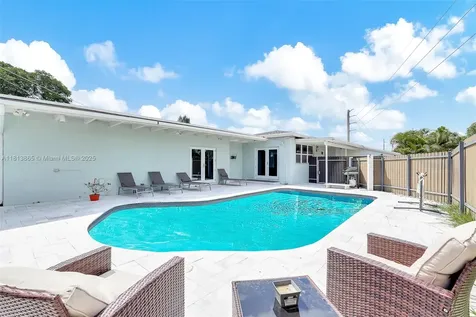 1013 S 24th Avenue Hollywood FL 33020