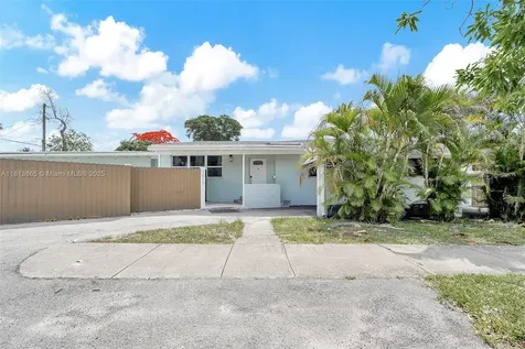 1013 S 24th Avenue Hollywood FL 33020