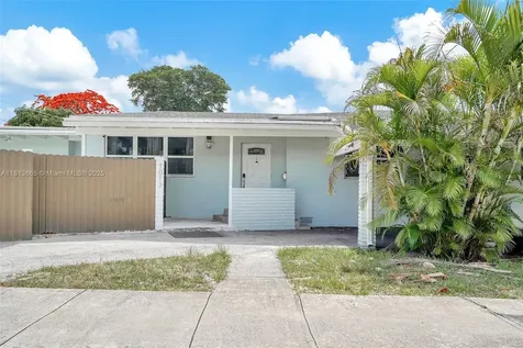 1013 S 24th Avenue Hollywood FL 33020