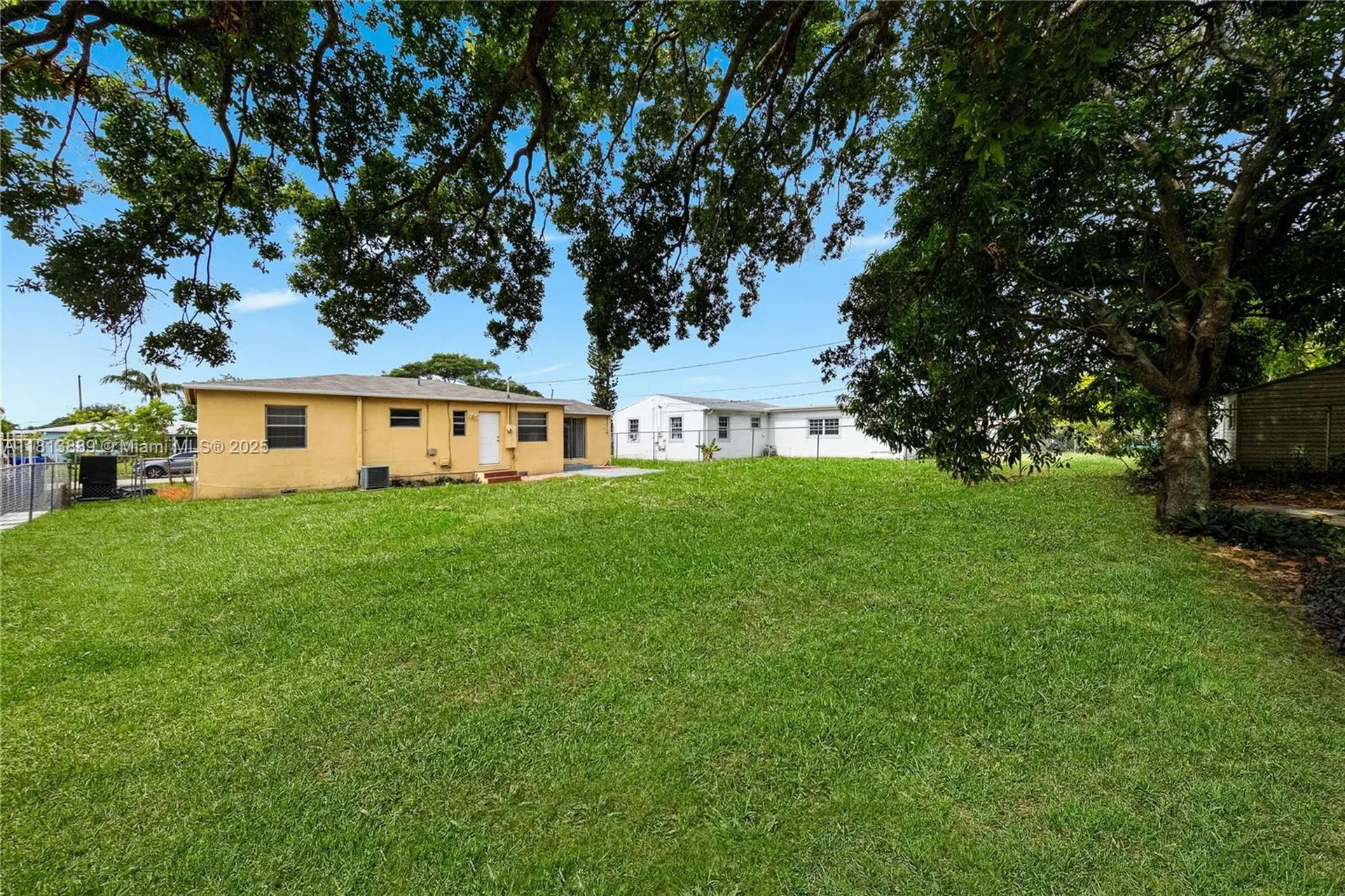 2431 Rodman Street Hollywood FL 33020