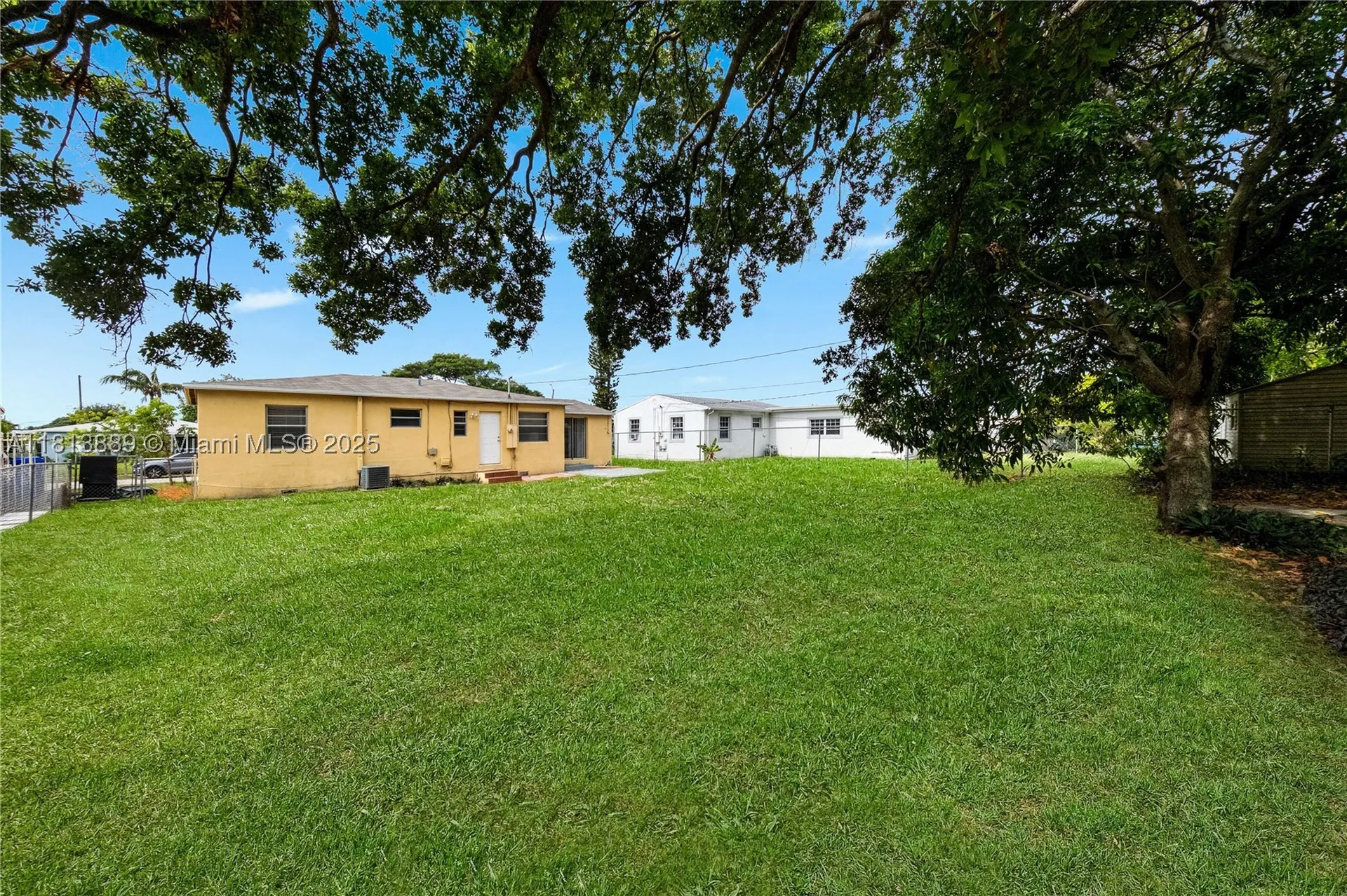 2431 Rodman Street Hollywood FL 33020