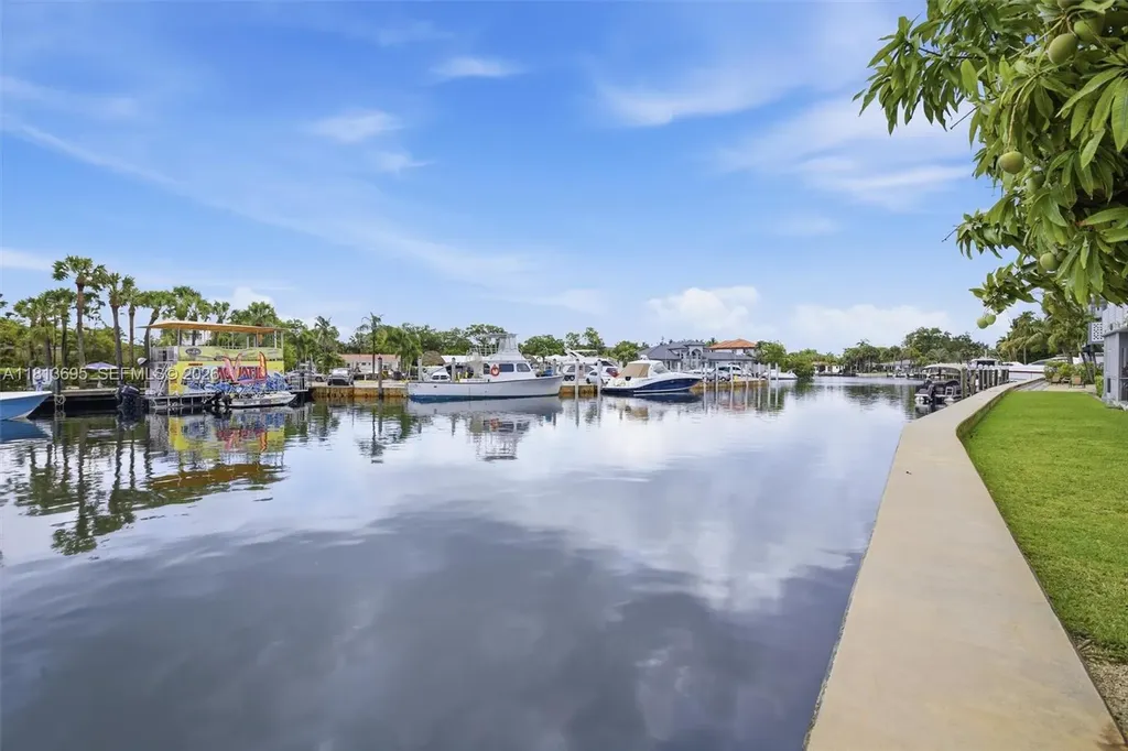 13105 NE Ixora Court North Miami FL 33181