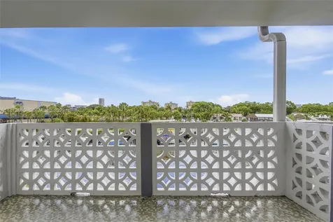 13105 NE Ixora Court North Miami FL 33181