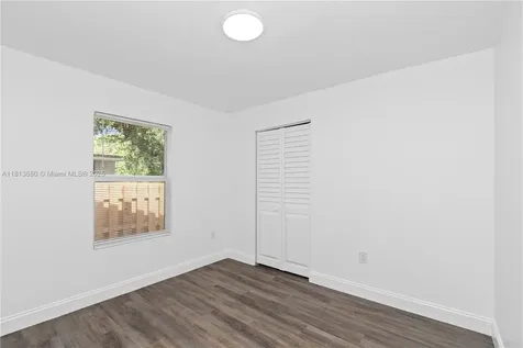 2374 NW 56th Street Miami FL 33142