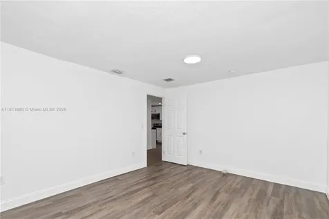 2374 NW 56th Street Miami FL 33142
