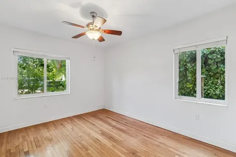 2350 SW 26th Street Miami FL 33133