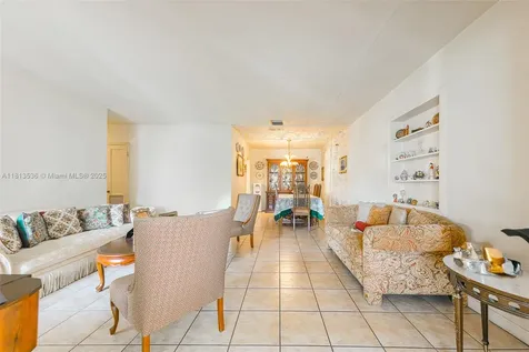7280 SW 9th Street Miami FL 33144