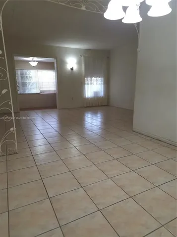 7280 SW 9th Street Miami FL 33144
